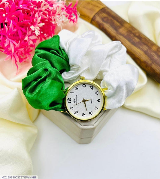 Silk Scrunchie Bracelet Watch – Green & White Edition